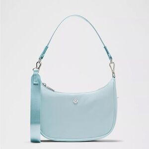 Lululemon City Essentials Small Shoulder Bag 3L- Foam Cloud/Silver